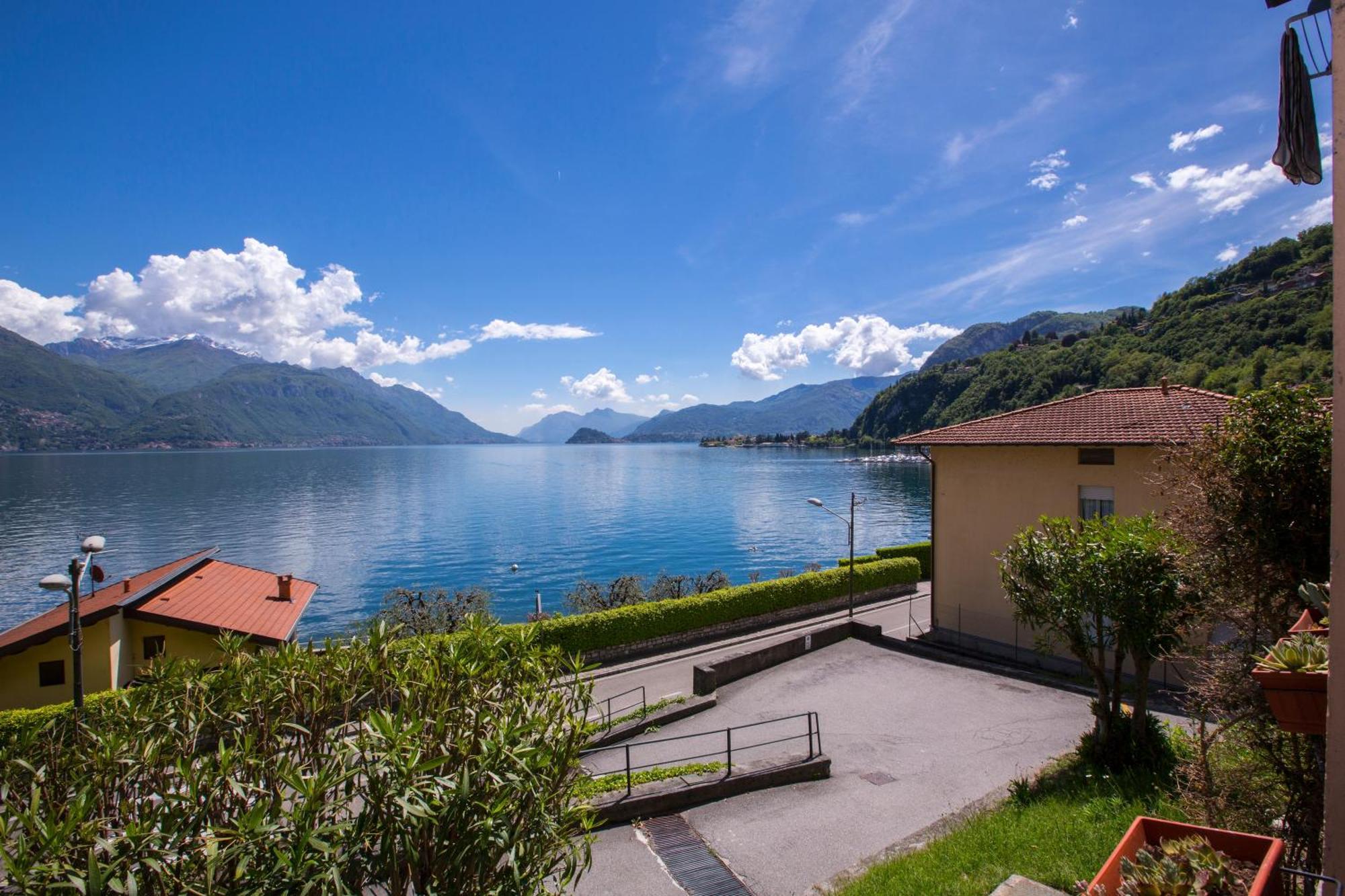 Nobiallo Fronte Lago Luaran gambar